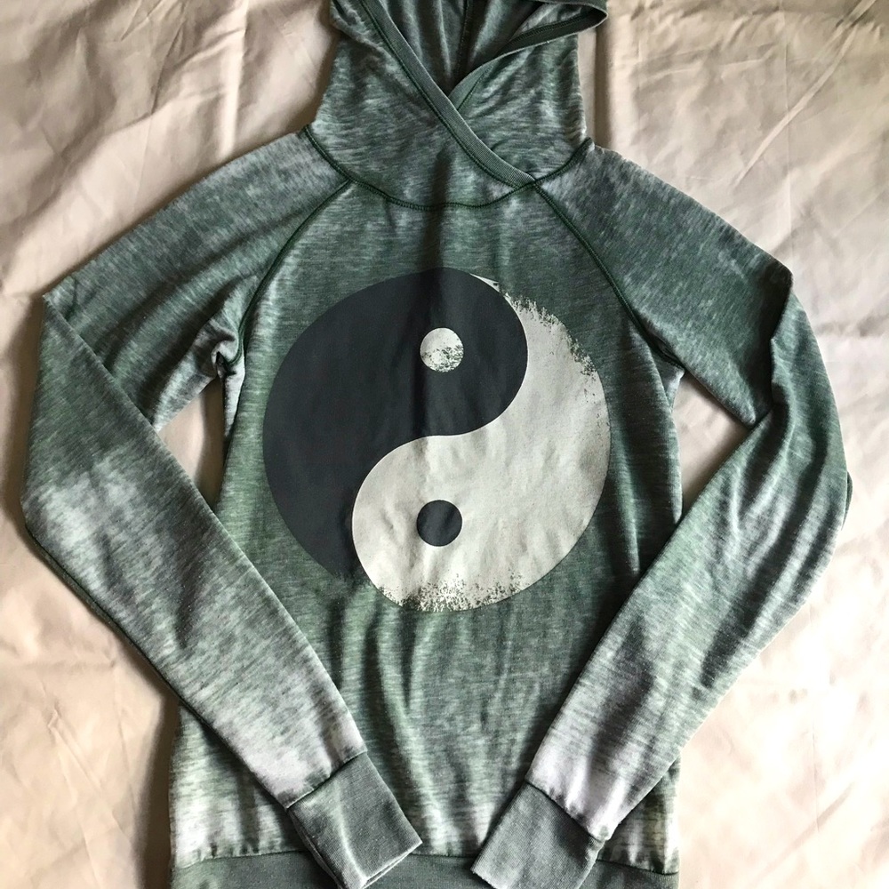 Well Worn (brand) Yin Yang hoodie